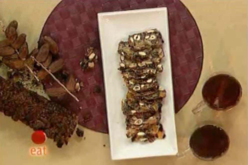 עוגת פירות יבשים של אורן קנר עם איילת לטוביץ