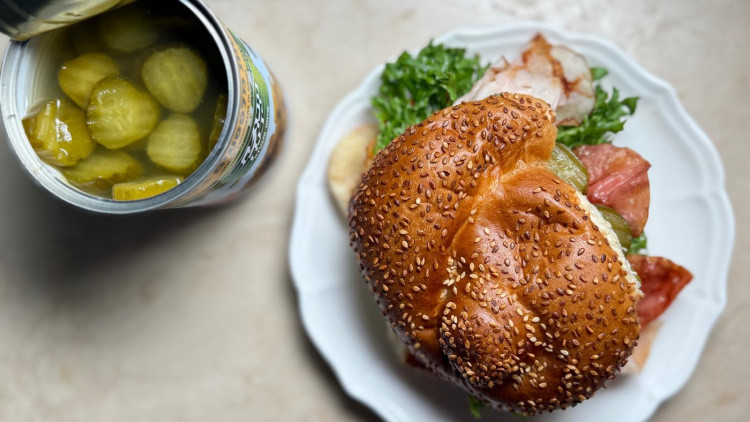 כריך של העולמות של מאמא מור